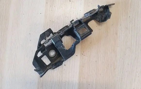 Volkswagen Golf VII Front bumper mounting bracket 5G0807183A
