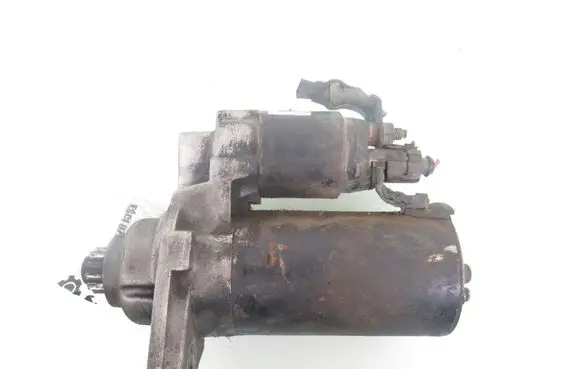Volkswagen PASSAT B5 Starter motor 02Z911023FX