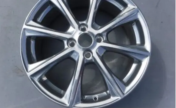 Ford Fiesta R18 alloy rim 