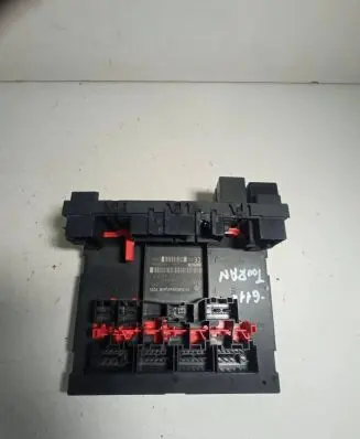 Volkswagen Touran I Comfort/convenience module 1K0937049K F005V00456 H30S0701