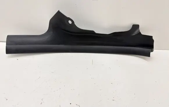 BMW 3 E90 E91 Rear sill trim cover 7066991 11242010