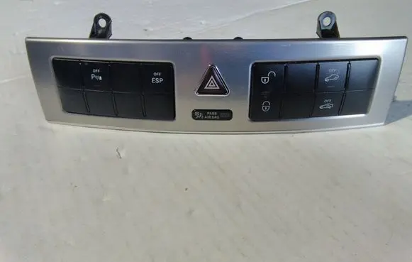 Mercedes-Benz C AMG W203 Multifunctional control switch/knob 2038703410 33635802 409626000014401