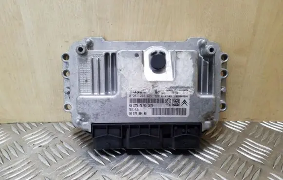 Citroen C4 I Engine control unit/module 9657489480 0261208491