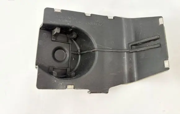 Volkswagen PASSAT B7 Other engine bay part 3AB614321