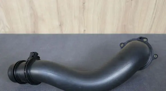 Intake resonator