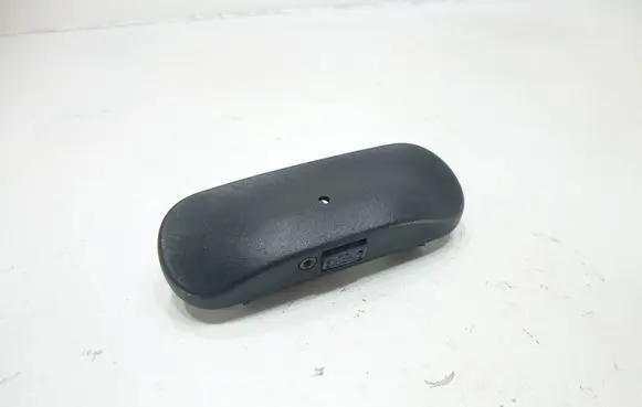 Windshield washer spray nozzle