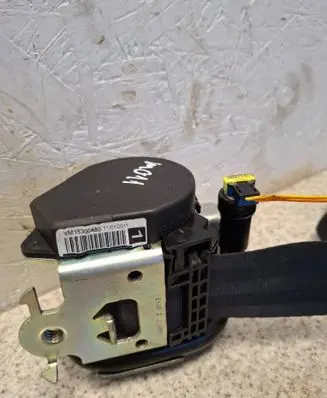 Peugeot RCZ Front seatbelt YM15300480 2598EC9913