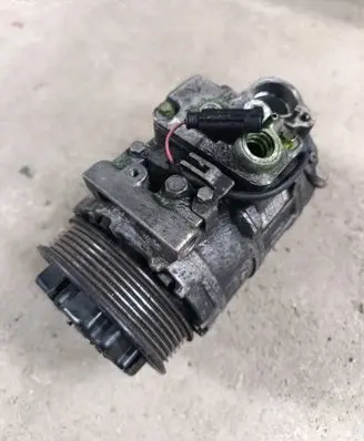Mercedes-Benz C W203 Air conditioning (A/C) compressor (pump) 