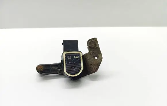 BMW 5 E60 E61 Rear air suspension level height sensor 6752797 675279701 37146752797