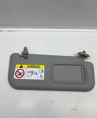 Toyota Yaris XP210 Sun visor