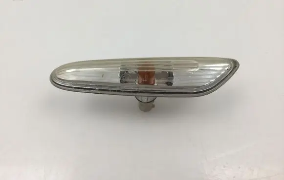 BMW 5 E60 E61 Front fender indicator light 6923920