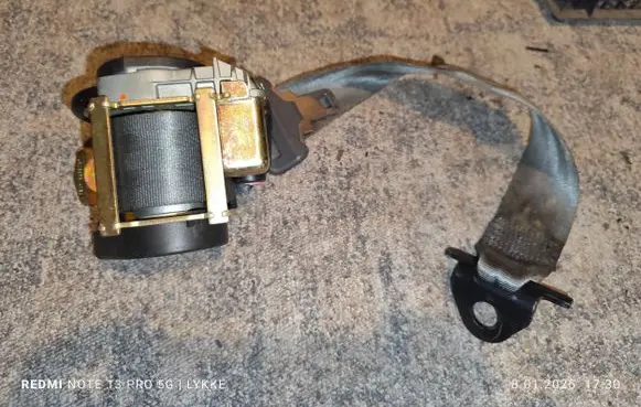 Renault Laguna II Rear seatbelt 127850 2150004