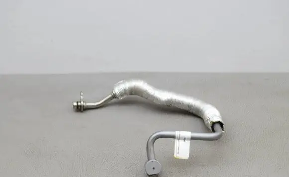 BMW X1 F48 F49 Turbo turbocharger oiling pipe/hose 7092801 7534071