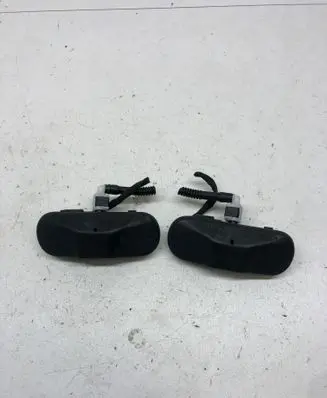 Volkswagen PASSAT B8 Windshield washer spray nozzle 5M0955986C