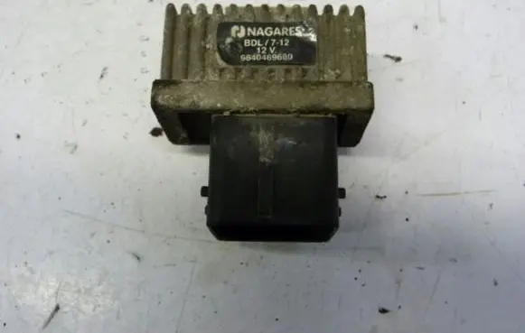 Citroen C3 Glow plug pre-heat relay 9640469680