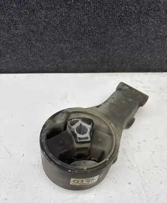 Opel Zafira C Engine mount bracket 13248630