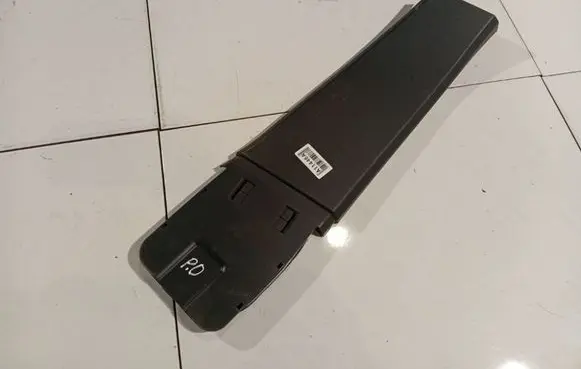 Opel Vectra C (B) pillar trim (top) 09180676RE