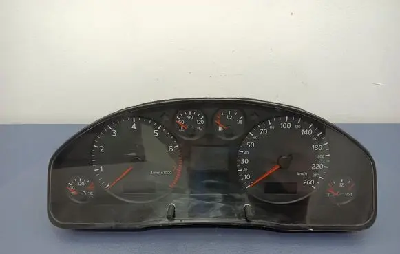 Audi A6 Allroad C5 Speedometer (instrument cluster) 4B0920900G