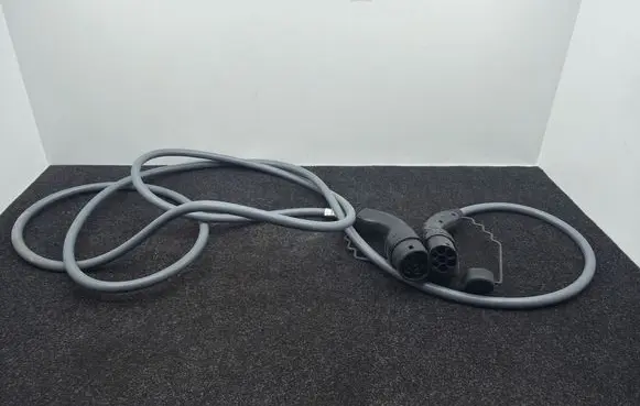 BMW 5 G30 G31 G38 Electric car charging cable 7827900