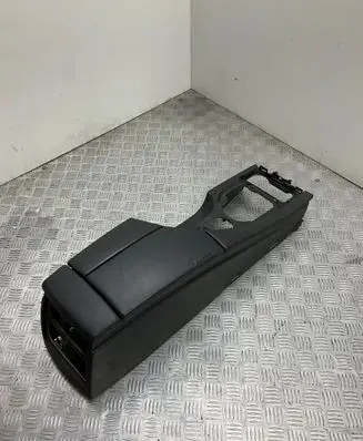 BMW 5 E60 E61 Armrest 7034086