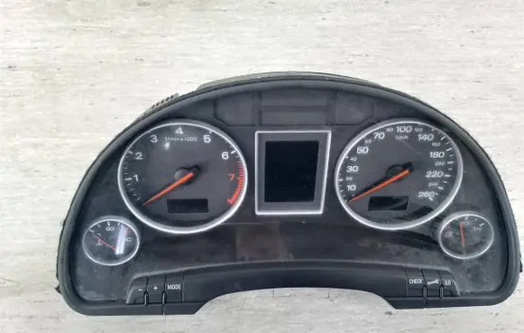 Audi A4 S4 B6 8E 8H Speedometer (instrument cluster) 8E0920900H