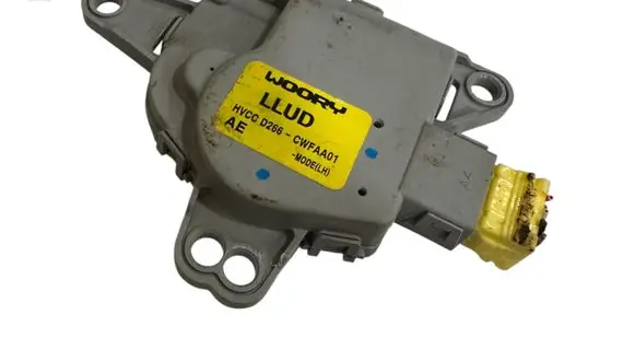 Hyundai Ioniq Air flap motor/actuator D266CWFAA01
