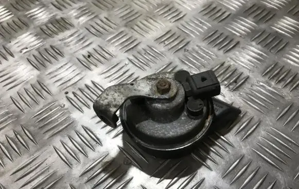 Volvo S40, V40 Horn signal