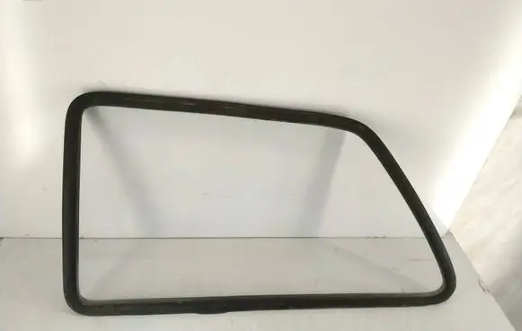 Volkswagen Golf II Rear side window 43R001010 AS2M214DOT25 E00032