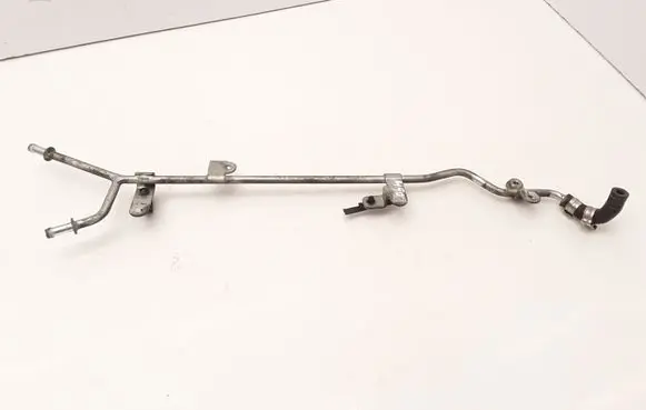 Engine coolant pipe/hose