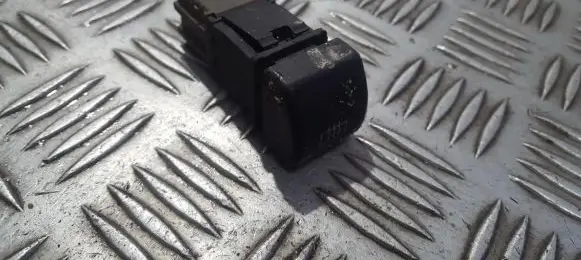 Citroen Evasion Windscreen/window heater switch 18e8