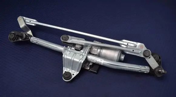 Front wiper linkage and motor