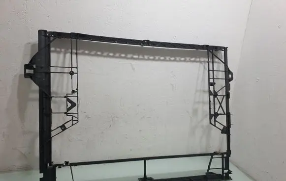 Radiator trim