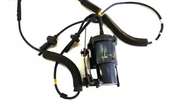 Nissan X-Trail T32 Secondary air pump 284K3-4BA0A
