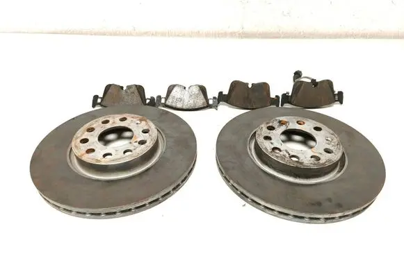 Volkswagen Golf VIII Front brake disc 5WA615301B
