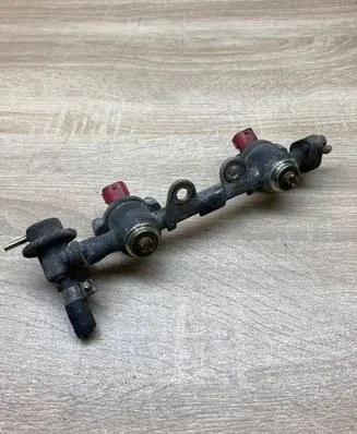 Subaru Legacy Fuel main line pipe 17522AA231