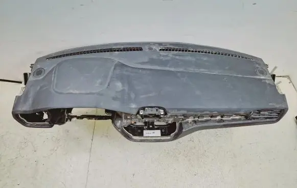 Ford Escape IV Dashboard LJ6BS04326 LJ6BS04326A GHGQA