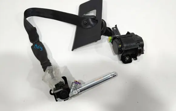 KIA Optima Front seatbelt 88820-d4200wk