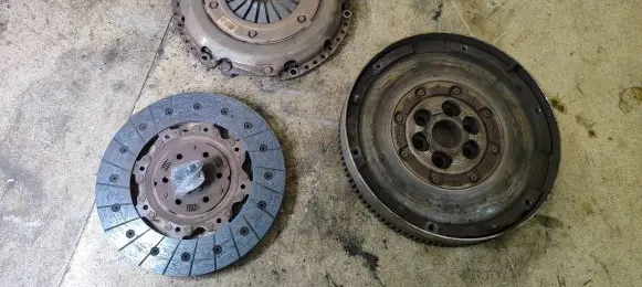 Opel Insignia A Clutch set kit 644757072 55582606 55582604