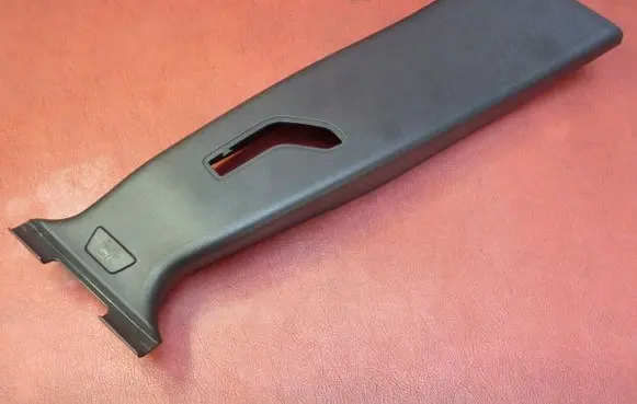 Volvo S40 (B) pillar trim (top) 9486846