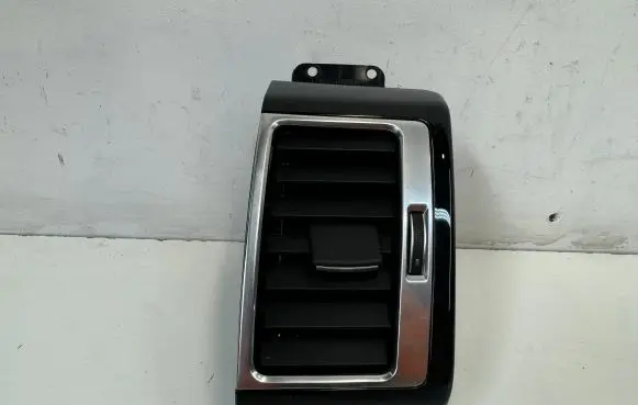 Land Rover Discovery 5 Dashboard side air vent grill/cover trim HY3201814AA