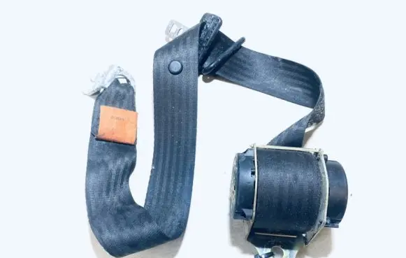 Ford Focus C-MAX Rear seatbelt 3M51R611B69AG 601705100