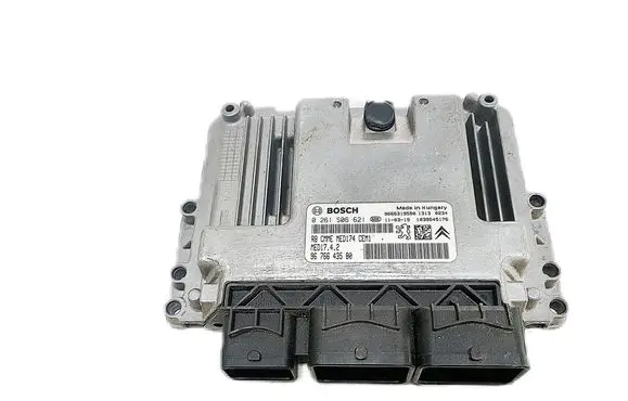 Peugeot 308 Engine control unit/module 9676643580
