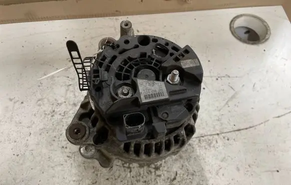 Audi A6 S6 C6 4F Generator/alternator 06F903023J 0124525092