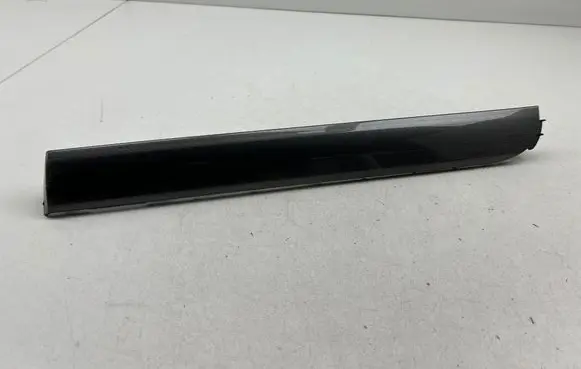 Chevrolet Captiva Dashboard glove box trim 96629959