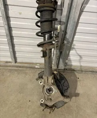 Volkswagen Tiguan Front wheel hub spindle knuckle 5Q0407254C