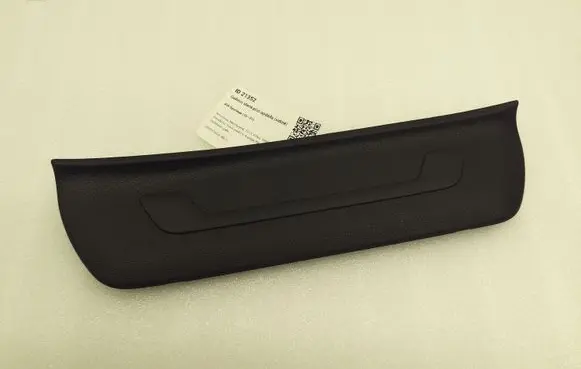 KIA Sportage Rear sill trim cover 85888F1000 85887F1000WK