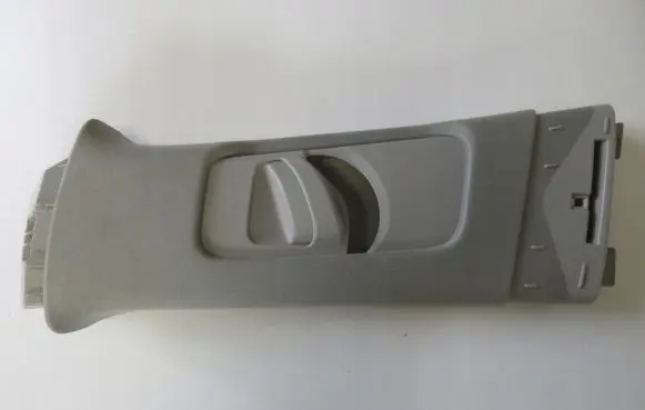 Toyota Avensis T270 (B) pillar trim (top)