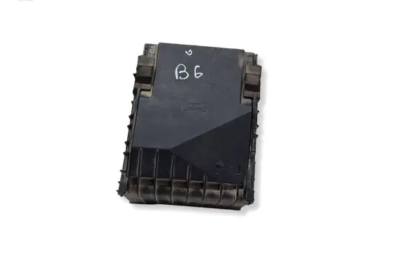 Volkswagen PASSAT B6 Fuse box cover 014189871 1K0937132F 17180061