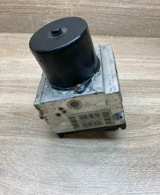 Peugeot 407 ABS Pump 15710602 15710502A