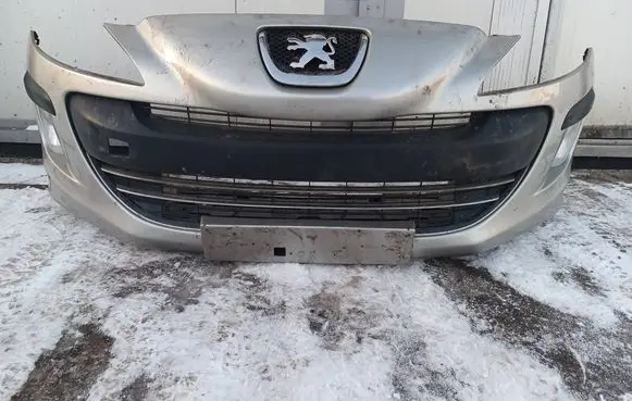 Peugeot 308 SW Front bumper 